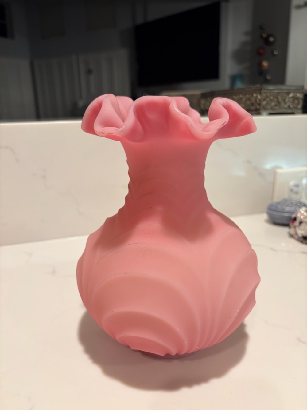 Fenton Pink Ruffled Art Glass Vase